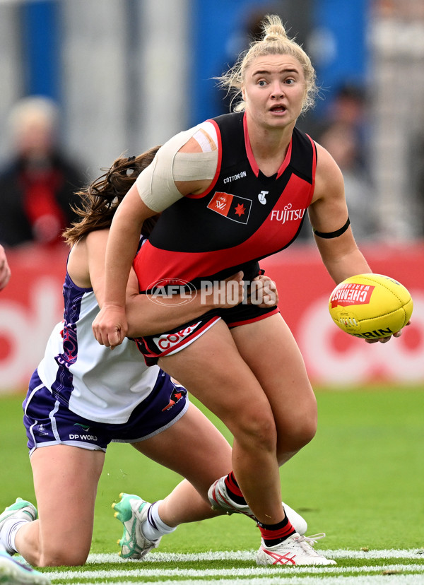 AFLW 2024 Round 01 - Essendon v Fremantle - A-53568593