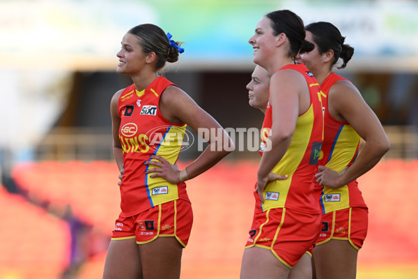 AFLW 2024 Round 01 - Gold Coast v St Kilda - A-53570537