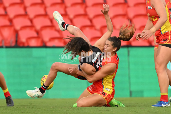 AFLW 2024 Round 01 - Gold Coast v St Kilda - A-53571330