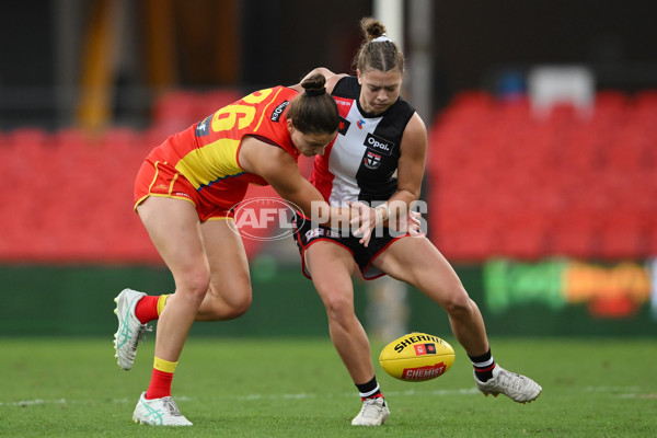 AFLW 2024 Round 01 - Gold Coast v St Kilda - A-53573757