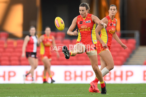 AFLW 2024 Round 01 - Gold Coast v St Kilda - A-53573767