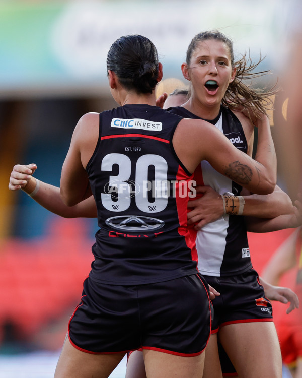 AFLW 2024 Round 01 - Gold Coast v St Kilda - A-53576080