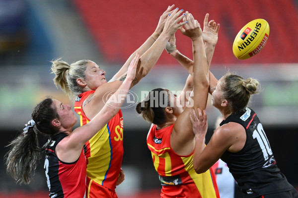 AFLW 2024 Round 01 - Gold Coast v St Kilda - A-53580666