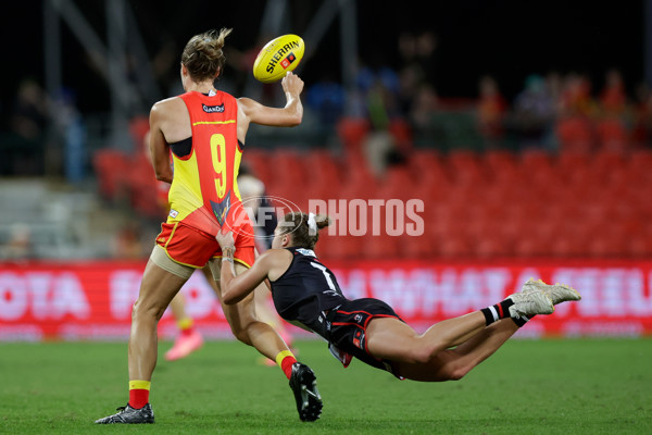 AFLW 2024 Round 01 - Gold Coast v St Kilda - A-53580906