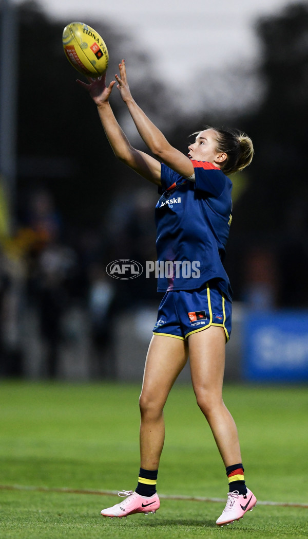 AFLW 2024 Round 01 - Port Adelaide v Adelaide - A-53580954