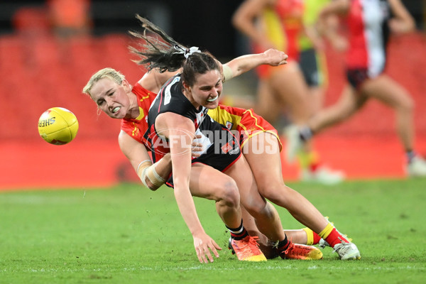 AFLW 2024 Round 01 - Gold Coast v St Kilda - A-53580974