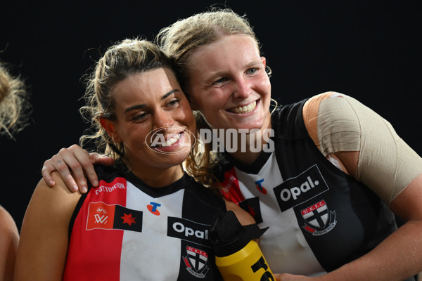 AFLW 2024 Round 01 - Gold Coast v St Kilda - A-53583350