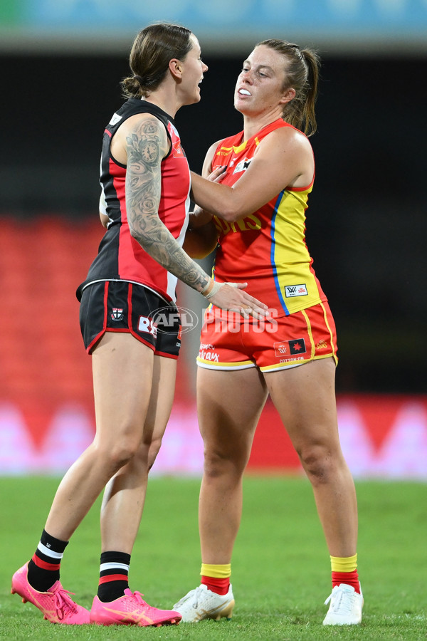 AFLW 2024 Round 01 - Gold Coast v St Kilda - A-53583365