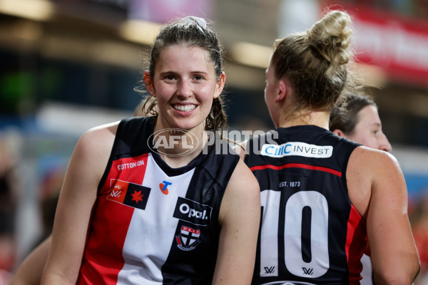 AFLW 2024 Round 01 - Gold Coast v St Kilda - A-53583377