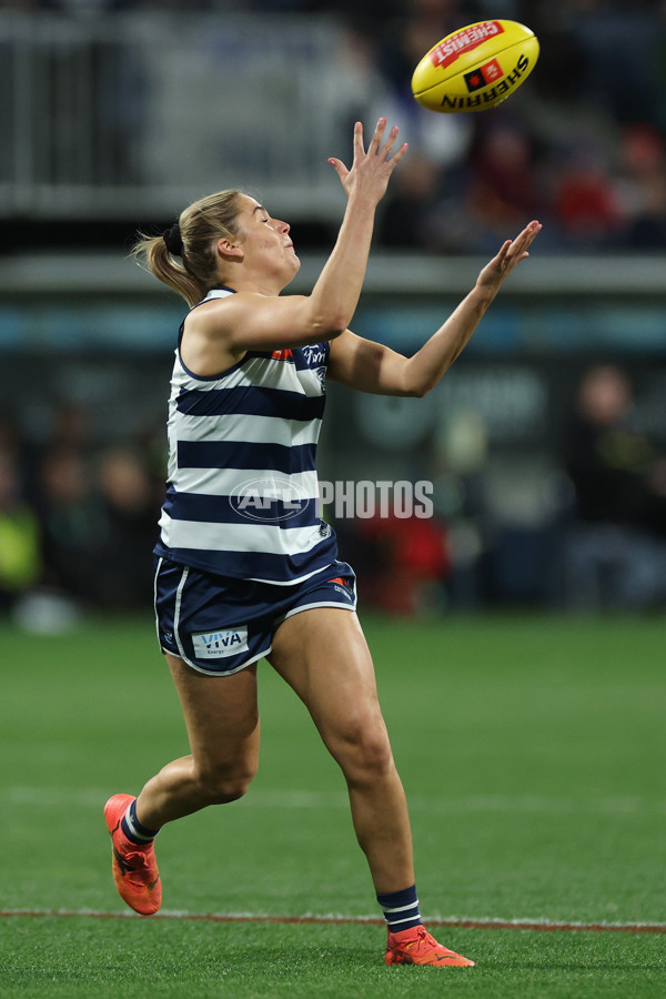 AFLW 2024 Round 01 - Geelong v Melbourne - A-53585554