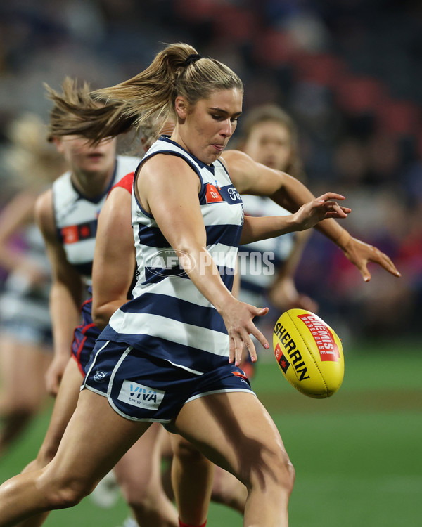 AFLW 2024 Round 01 - Geelong v Melbourne - A-53585560