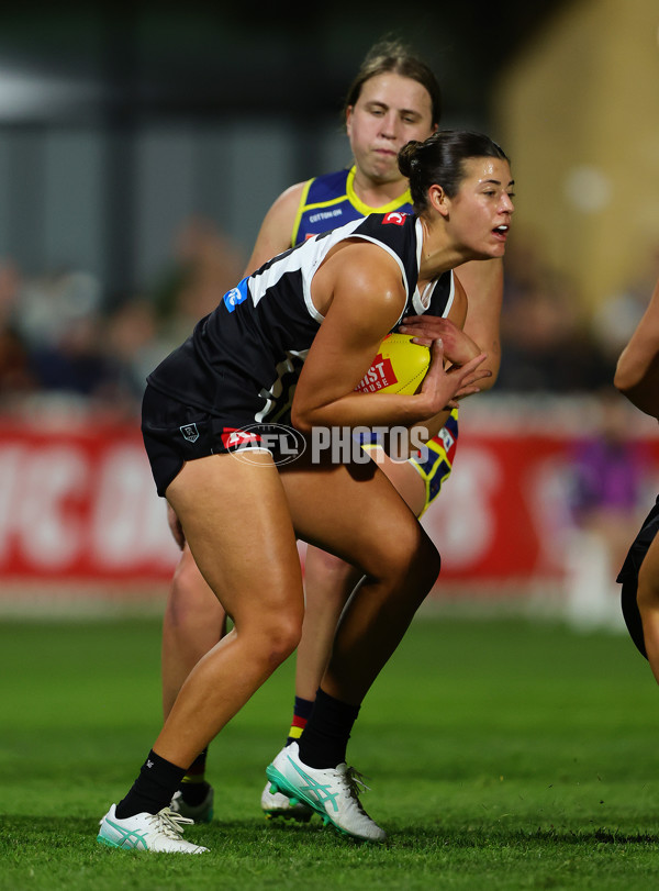 AFLW 2024 Round 01 - Port Adelaide v Adelaide - A-53585618