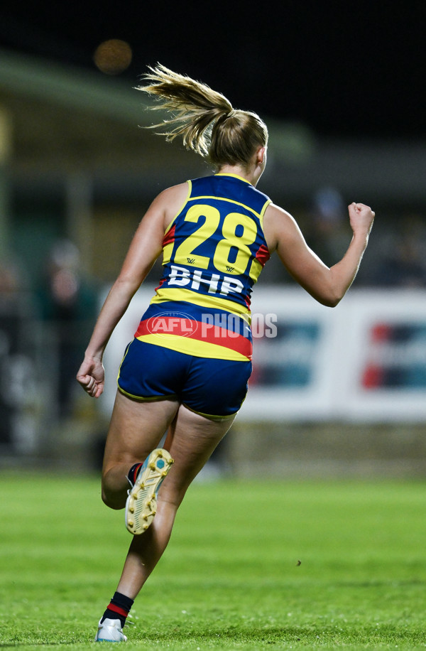 AFLW 2024 Round 01 - Port Adelaide v Adelaide - A-53585620