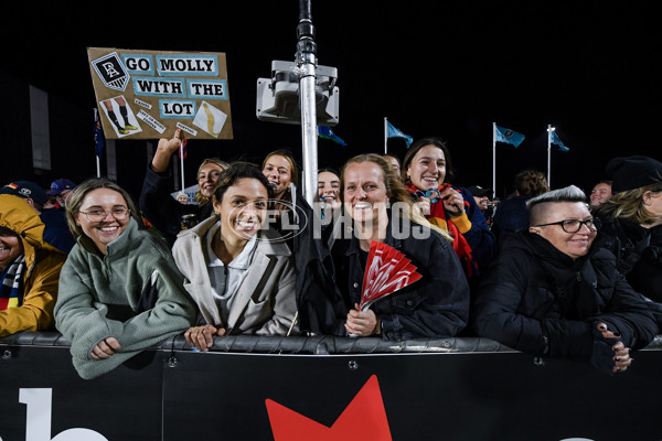 AFLW 2024 Round 01 - Port Adelaide v Adelaide - A-53588564