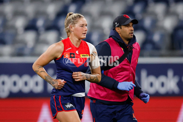 AFLW 2024 Round 01 - Geelong v Melbourne - A-53588576