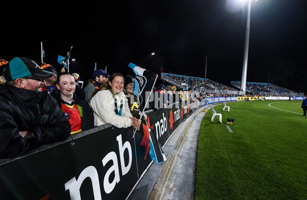AFLW 2024 Round 01 - Port Adelaide v Adelaide - A-53588658