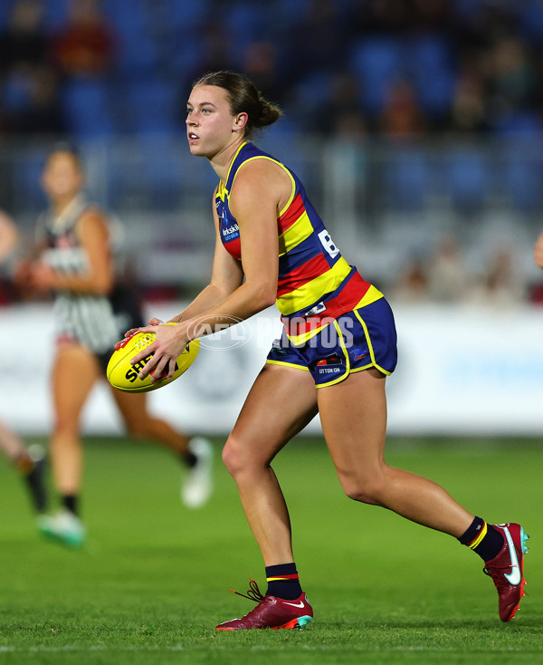 AFLW 2024 Round 01 - Port Adelaide v Adelaide - A-53590931