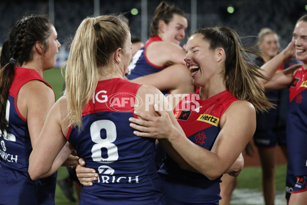 AFLW 2024 Round 01 - Geelong v Melbourne - A-53593381