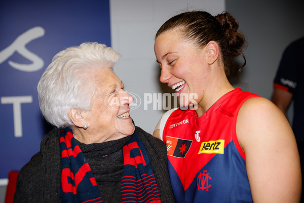 AFLW 2024 Round 01 - Geelong v Melbourne - A-53593385