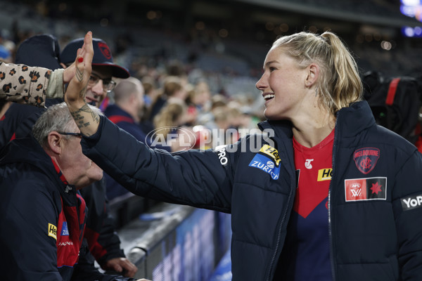 AFLW 2024 Round 01 - Geelong v Melbourne - A-53594351