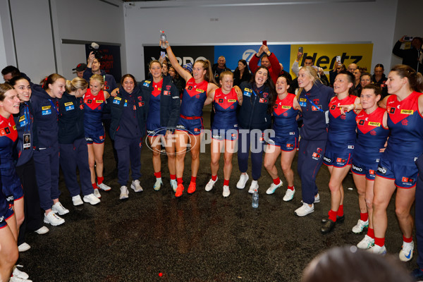 AFLW 2024 Round 01 - Geelong v Melbourne - A-53594375