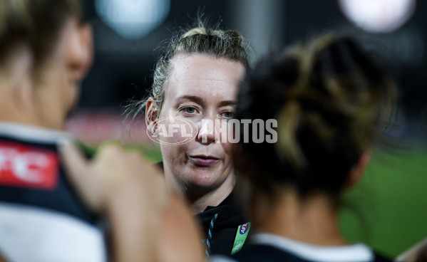 AFLW 2024 Round 01 - Port Adelaide v Adelaide - A-53599750