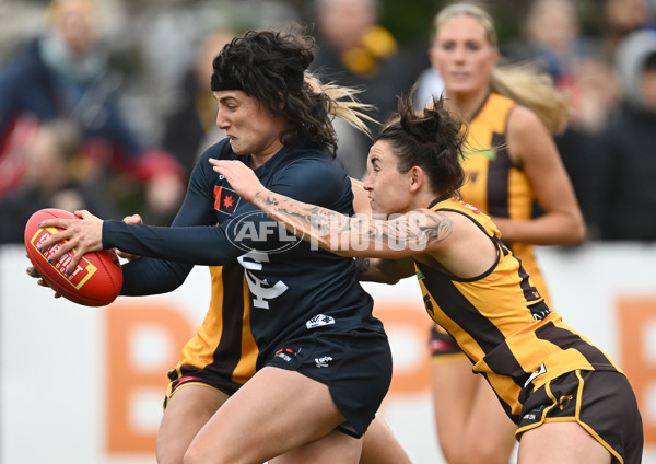 AFLW 2024 Round 01 - Hawthorn v Carlton - A-53606335