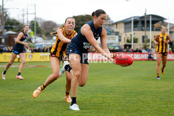 AFLW 2024 Round 01 - Hawthorn v Carlton - A-53607061