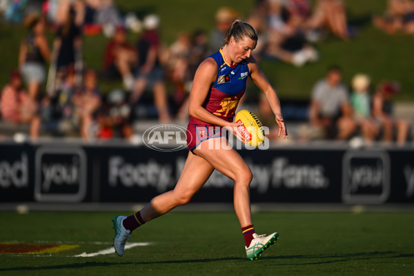 AFLW 2024 Round 01 - Brisbane v North Melbourne - A-53616947