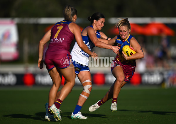 AFLW 2024 Round 01 - Brisbane v North Melbourne - A-53618112