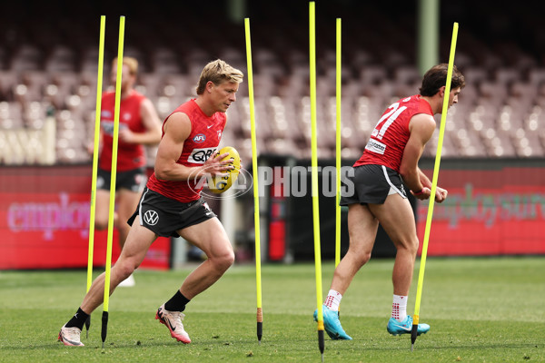 AFL 2024 Training - Sydney 040924 - A-53687592