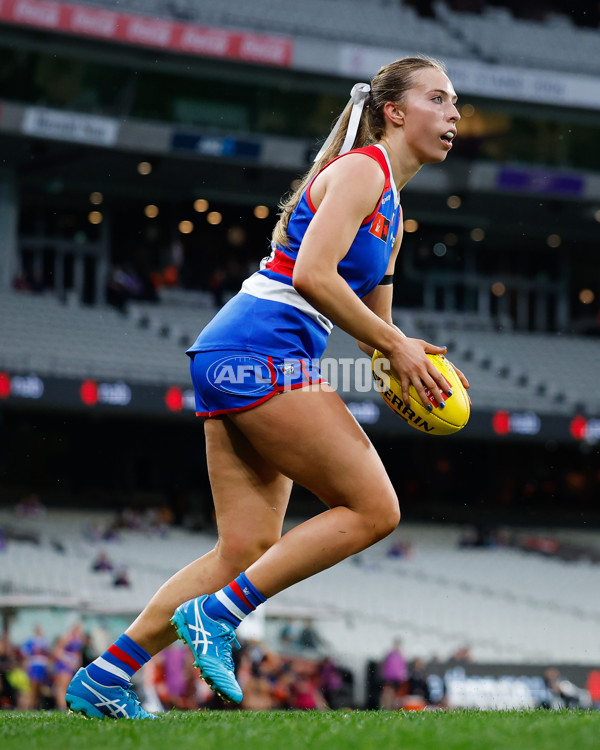 AFLW 2024 Round 02 - Western Bulldogs v Port Adelaide - A-53708352