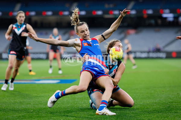 AFLW 2024 Round 02 - Western Bulldogs v Port Adelaide - A-53708355