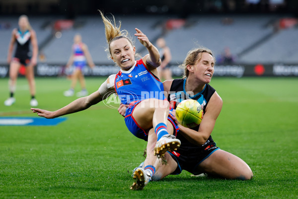 AFLW 2024 Round 02 - Western Bulldogs v Port Adelaide - A-53709436