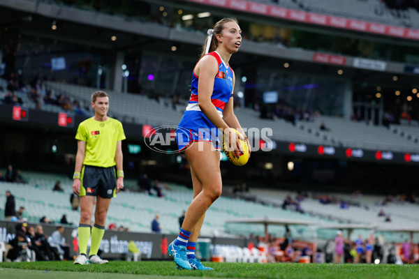 AFLW 2024 Round 02 - Western Bulldogs v Port Adelaide - A-53709437