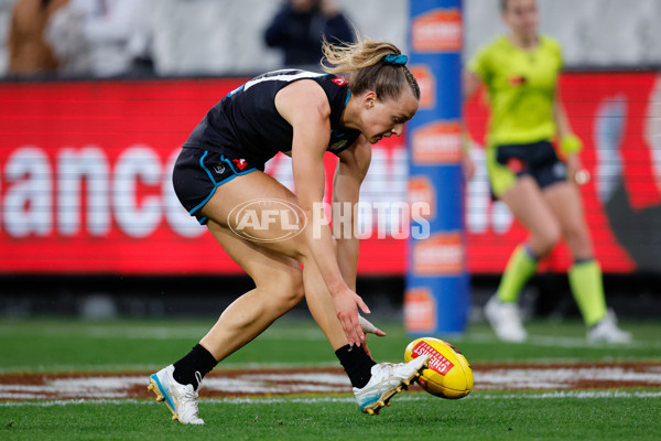 AFLW 2024 Round 02 - Western Bulldogs v Port Adelaide - A-53709458