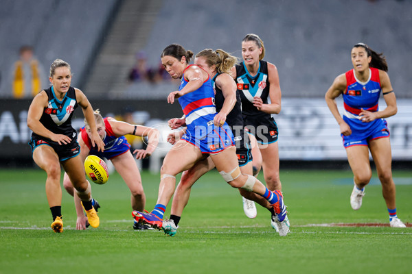 AFLW 2024 Round 02 - Western Bulldogs v Port Adelaide - A-53711731