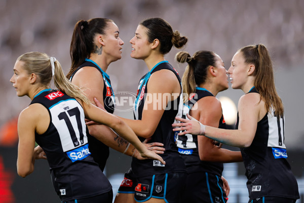AFLW 2024 Round 02 - Western Bulldogs v Port Adelaide - A-53711736