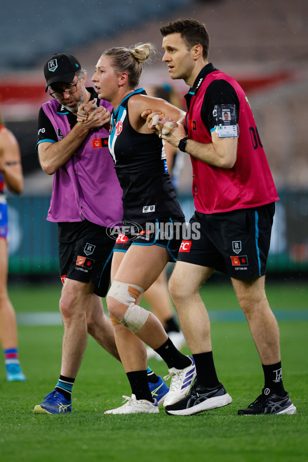 AFLW 2024 Round 02 - Western Bulldogs v Port Adelaide - A-53711764