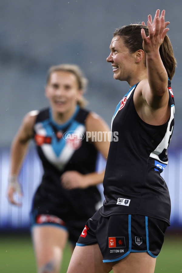 AFLW 2024 Round 02 - Western Bulldogs v Port Adelaide - A-53711792