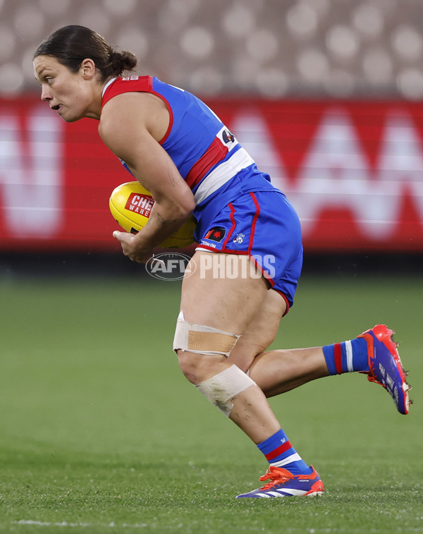 AFLW 2024 Round 02 - Western Bulldogs v Port Adelaide - A-53712609