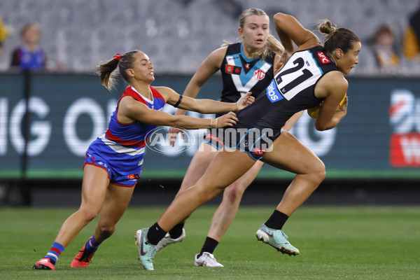 AFLW 2024 Round 02 - Western Bulldogs v Port Adelaide - A-53712615