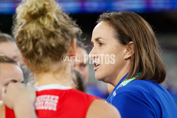 AFLW 2024 Round 02 - Western Bulldogs v Port Adelaide - A-53712694