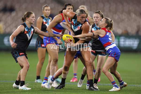 AFLW 2024 Round 02 - Western Bulldogs v Port Adelaide - A-53714571