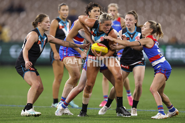 AFLW 2024 Round 02 - Western Bulldogs v Port Adelaide - A-53714572
