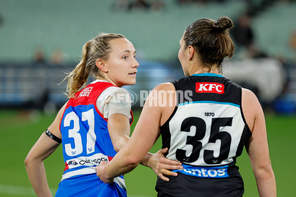 AFLW 2024 Round 02 - Western Bulldogs v Port Adelaide - A-53714589