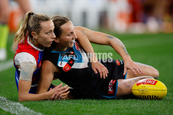 AFLW 2024 Round 02 - Western Bulldogs v Port Adelaide - A-53715341
