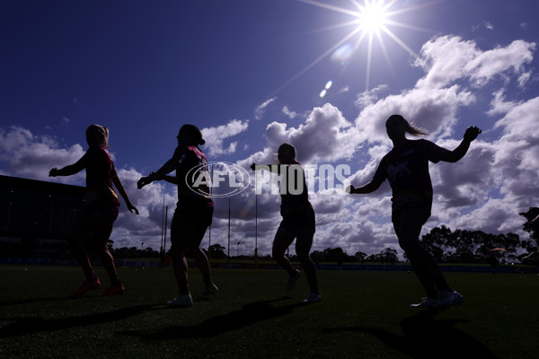 AFLW 2024 Round 02 - Melbourne v Brisbane - A-53730959