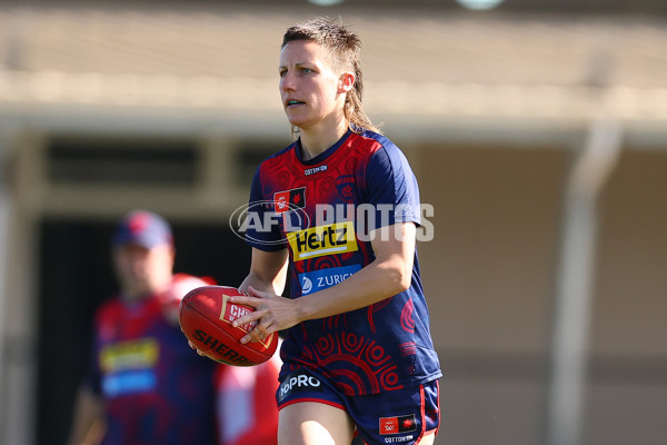 AFLW 2024 Round 02 - Melbourne v Brisbane - A-53732515