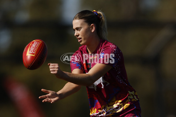 AFLW 2024 Round 02 - Melbourne v Brisbane - A-53732533